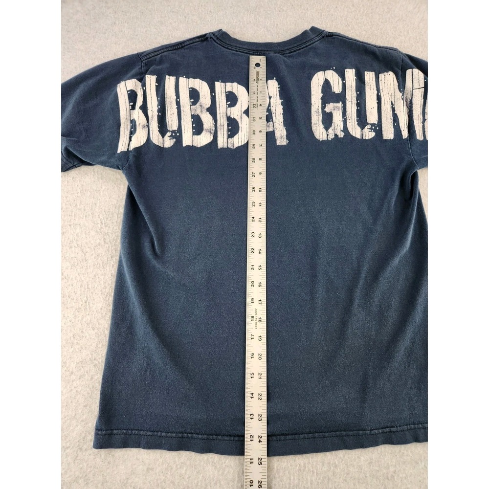 Vintage bubba gump shrimp T-shirt Gatlinburg TN Restaurant Movie Sz Small Medium - Picture 10 of 11